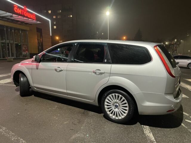 Серый Форд Фокус, объемом двигателя 1.6 л и пробегом 255 тыс. км за 6500 $, фото 1 на Automoto.ua