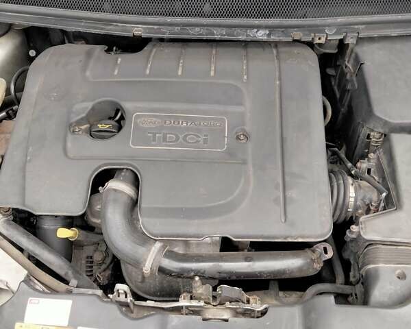 Серый Форд Фокус, объемом двигателя 1.56 л и пробегом 204 тыс. км за 5800 $, фото 12 на Automoto.ua