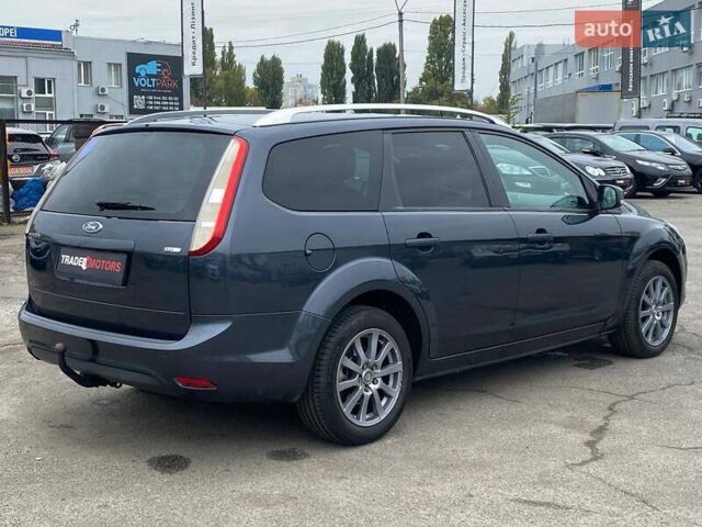 Серый Форд Фокус, объемом двигателя 1.56 л и пробегом 330 тыс. км за 5890 $, фото 12 на Automoto.ua