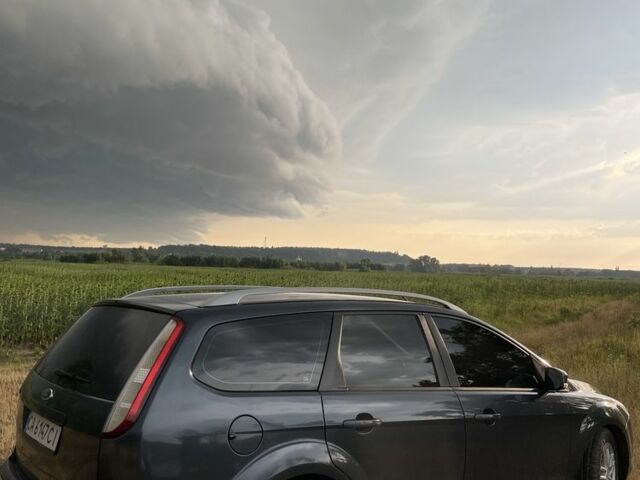 Серый Форд Фокус, объемом двигателя 1.6 л и пробегом 30 тыс. км за 5500 $, фото 1 на Automoto.ua