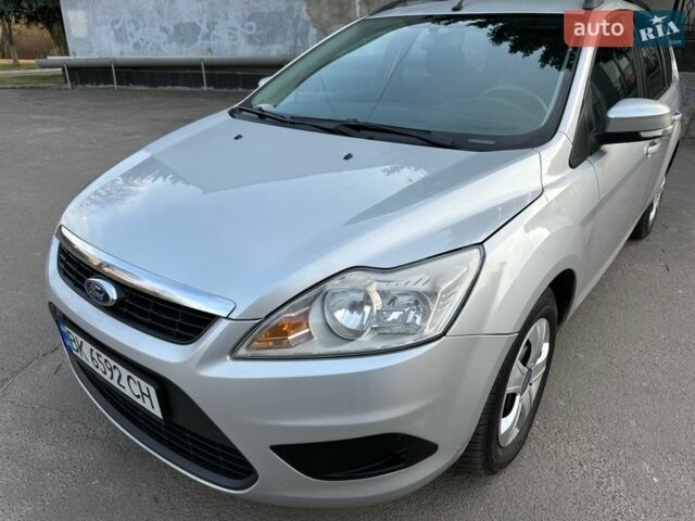 Сірий Форд Фокус, об'ємом двигуна 1.56 л та пробігом 290 тис. км за 4850 $, фото 6 на Automoto.ua