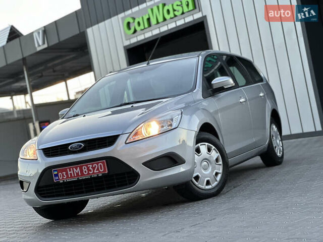 Серый Форд Фокус, объемом двигателя 1.6 л и пробегом 210 тыс. км за 5200 $, фото 4 на Automoto.ua