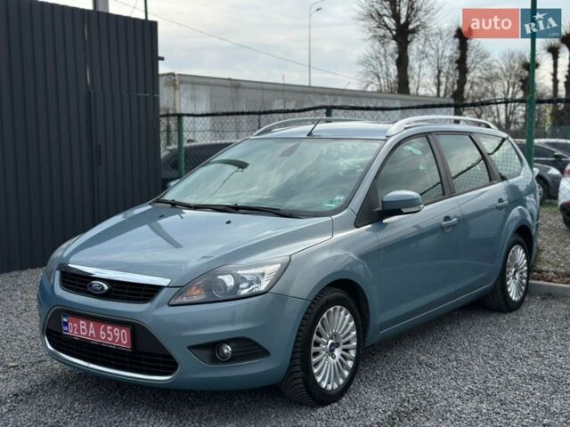 Сірий Форд Фокус, об'ємом двигуна 1.6 л та пробігом 231 тис. км за 5900 $, фото 3 на Automoto.ua