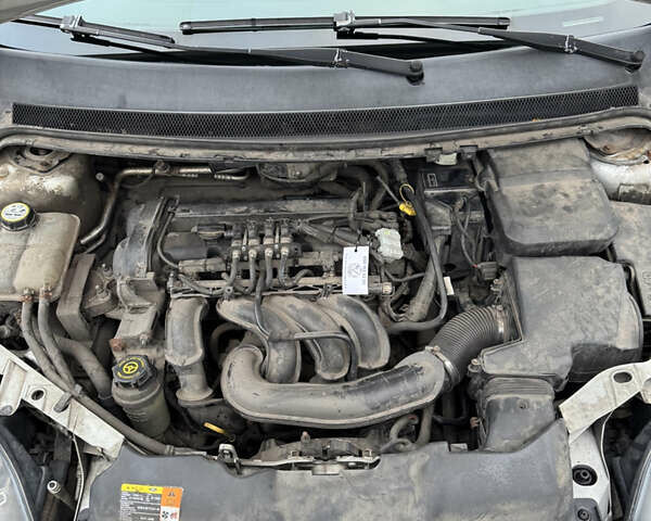 Форд Фокус 2008 в Киеве на Automoto.ua Серый Форд Фокус, объемом двигателя 1.6 л и пробегом 312 тыс. км за 4750 $, фото 25 на Automoto.ua
