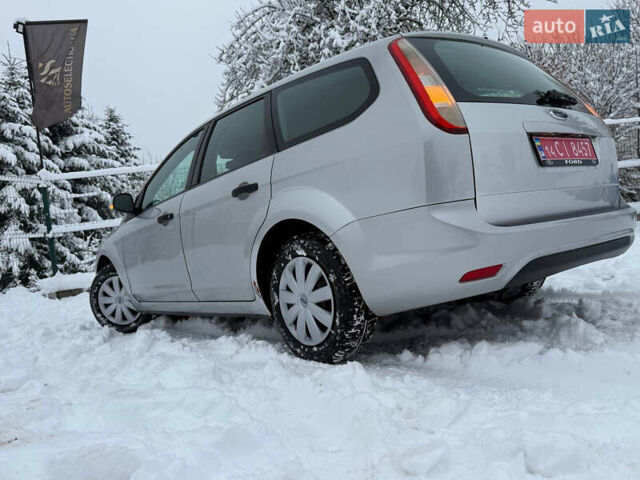 Сірий Форд Фокус, об'ємом двигуна 1.6 л та пробігом 225 тис. км за 4350 $, фото 35 на Automoto.ua