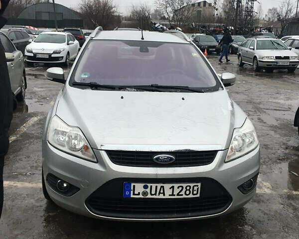 Серый Форд Фокус, объемом двигателя 2 л и пробегом 293 тыс. км за 6300 $, фото 44 на Automoto.ua