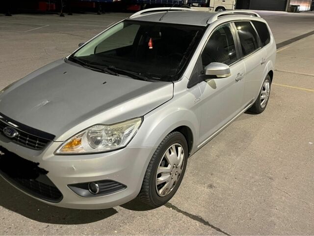 Серый Форд Фокус, объемом двигателя 1.6 л и пробегом 226 тыс. км за 2712 $, фото 1 на Automoto.ua