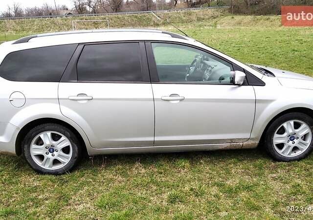 Сірий Форд Фокус, об'ємом двигуна 1.6 л та пробігом 237 тис. км за 6000 $, фото 6 на Automoto.ua