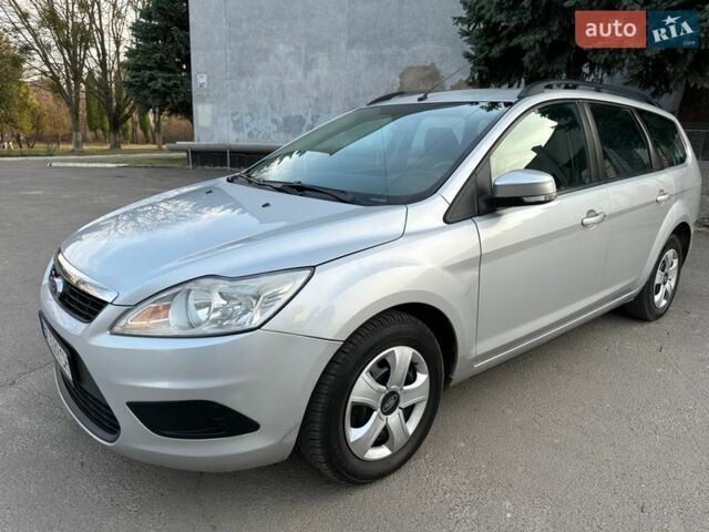 Сірий Форд Фокус, об'ємом двигуна 1.56 л та пробігом 290 тис. км за 4850 $, фото 9 на Automoto.ua