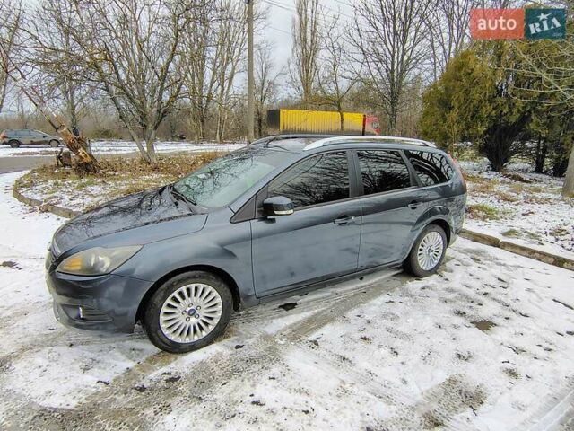 Сірий Форд Фокус, об'ємом двигуна 1.6 л та пробігом 251 тис. км за 6700 $, фото 9 на Automoto.ua