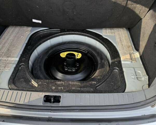 Серый Форд Фокус, объемом двигателя 1.56 л и пробегом 222 тыс. км за 5200 $, фото 5 на Automoto.ua