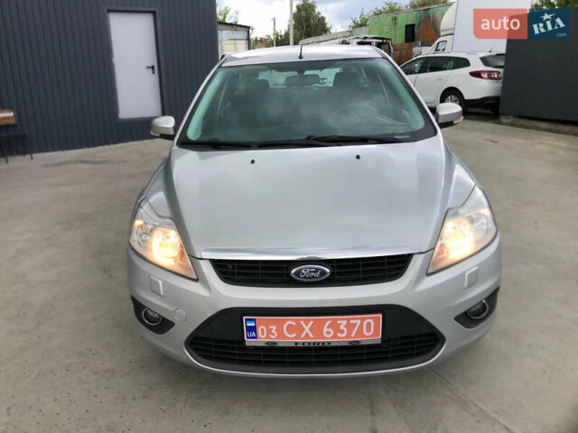 Форд Фокус 2008 у Рівному на Automoto.ua Сірий Форд Фокус, об'ємом двигуна 1.6 л та пробігом 223 тис. км за 5600 $, фото 2 на Automoto.ua