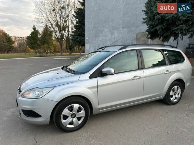 Сірий Форд Фокус, об'ємом двигуна 1.56 л та пробігом 290 тис. км за 4850 $, фото 21 на Automoto.ua