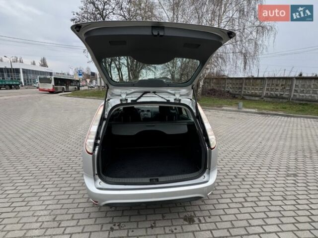 Сірий Форд Фокус, об'ємом двигуна 1.6 л та пробігом 224 тис. км за 6500 $, фото 51 на Automoto.ua