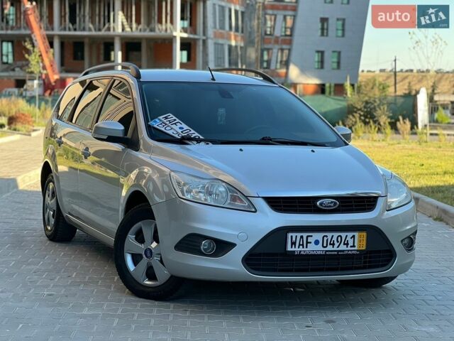 Сірий Форд Фокус, об'ємом двигуна 1.6 л та пробігом 257 тис. км за 4950 $, фото 28 на Automoto.ua