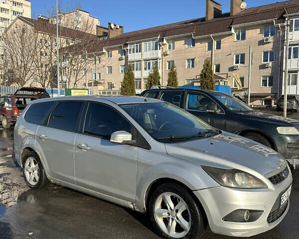 Серый Форд Фокус, объемом двигателя 1.8 л и пробегом 299 тыс. км за 4700 $, фото 9 на Automoto.ua