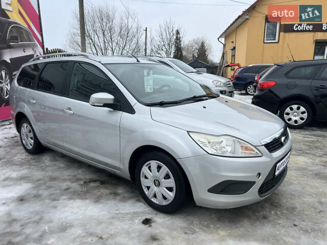 Серый Форд Фокус, объемом двигателя 1.6 л и пробегом 211 тыс. км за 5599 $, фото 9 на Automoto.ua