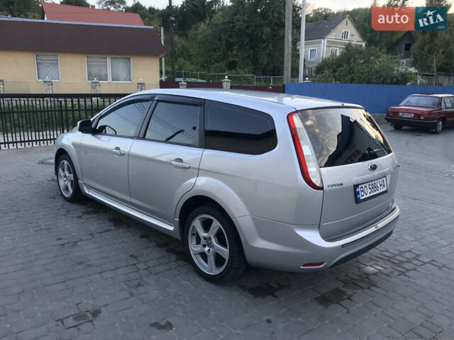Серый Форд Фокус, объемом двигателя 1.6 л и пробегом 277 тыс. км за 6000 $, фото 7 на Automoto.ua