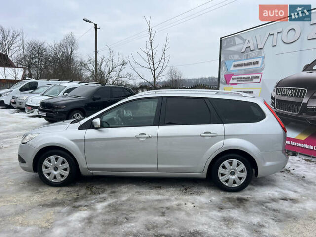 Серый Форд Фокус, объемом двигателя 1.6 л и пробегом 211 тыс. км за 5599 $, фото 3 на Automoto.ua