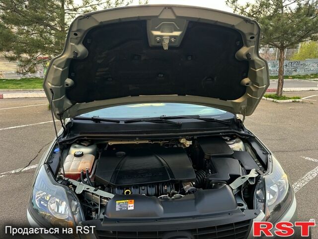 Серый Форд Фокус, объемом двигателя 2 л и пробегом 238 тыс. км за 5999 $, фото 13 на Automoto.ua