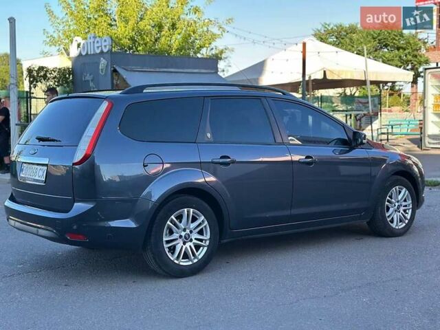 Серый Форд Фокус, объемом двигателя 2 л и пробегом 243 тыс. км за 5700 $, фото 21 на Automoto.ua