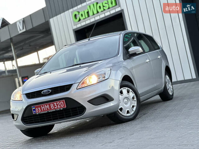 Серый Форд Фокус, объемом двигателя 1.6 л и пробегом 210 тыс. км за 5200 $, фото 3 на Automoto.ua