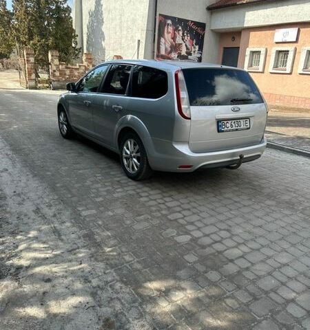 Серый Форд Фокус, объемом двигателя 1.6 л и пробегом 242 тыс. км за 4500 $, фото 4 на Automoto.ua