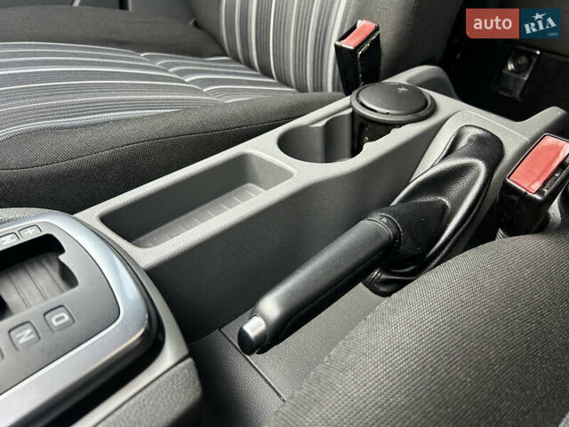 Сірий Форд Фокус, об'ємом двигуна 1.6 л та пробігом 165 тис. км за 6499 $, фото 61 на Automoto.ua