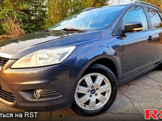 Сірий Форд Фокус, об'ємом двигуна 1.6 л та пробігом 221 тис. км за 5750 $, фото 1 на Automoto.ua