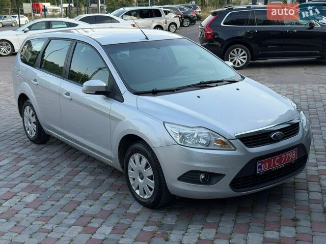 Сірий Форд Фокус, об'ємом двигуна 1.6 л та пробігом 202 тис. км за 4990 $, фото 35 на Automoto.ua