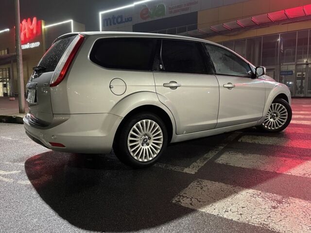 Серый Форд Фокус, объемом двигателя 1.6 л и пробегом 255 тыс. км за 6500 $, фото 8 на Automoto.ua