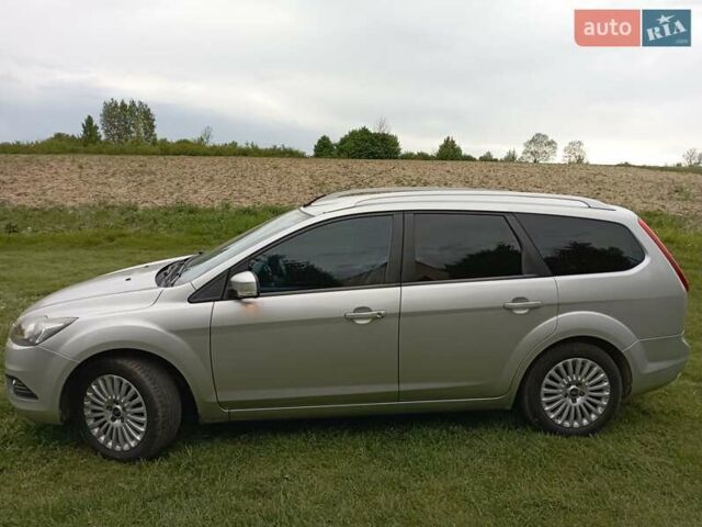 Серый Форд Фокус, объемом двигателя 1.8 л и пробегом 191 тыс. км за 6000 $, фото 8 на Automoto.ua