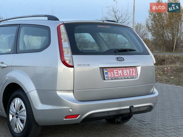 Серый Форд Фокус, объемом двигателя 1.6 л и пробегом 193 тыс. км за 5150 $, фото 7 на Automoto.ua