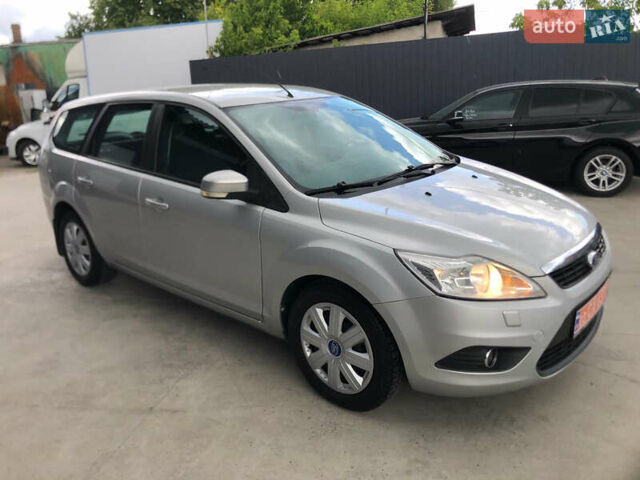 Форд Фокус 2008 у Рівному на Automoto.ua Сірий Форд Фокус, об'ємом двигуна 1.6 л та пробігом 223 тис. км за 5600 $, фото 5 на Automoto.ua