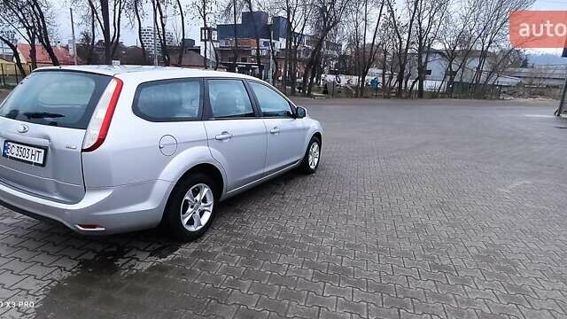 Сірий Форд Фокус, об'ємом двигуна 1.56 л та пробігом 197 тис. км за 6300 $, фото 4 на Automoto.ua