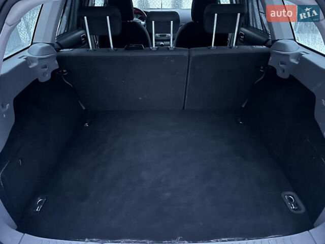 Сірий Форд Фокус, об'ємом двигуна 1.6 л та пробігом 231 тис. км за 5900 $, фото 46 на Automoto.ua