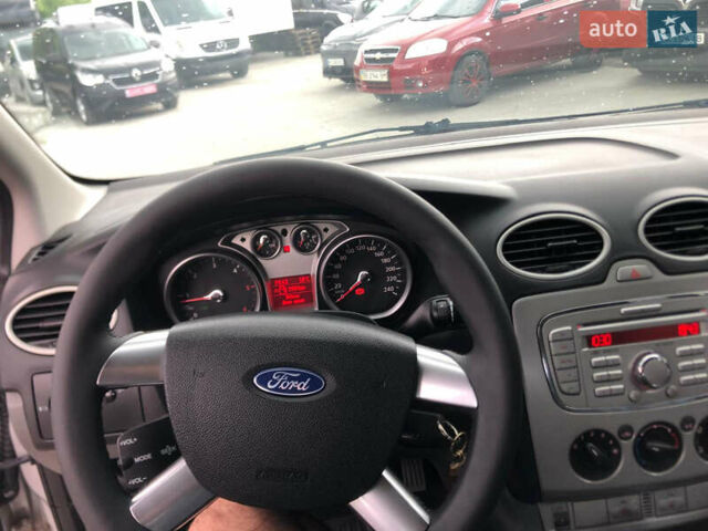 Форд Фокус 2008 у Рівному на Automoto.ua Сірий Форд Фокус, об'ємом двигуна 1.6 л та пробігом 223 тис. км за 5600 $, фото 20 на Automoto.ua