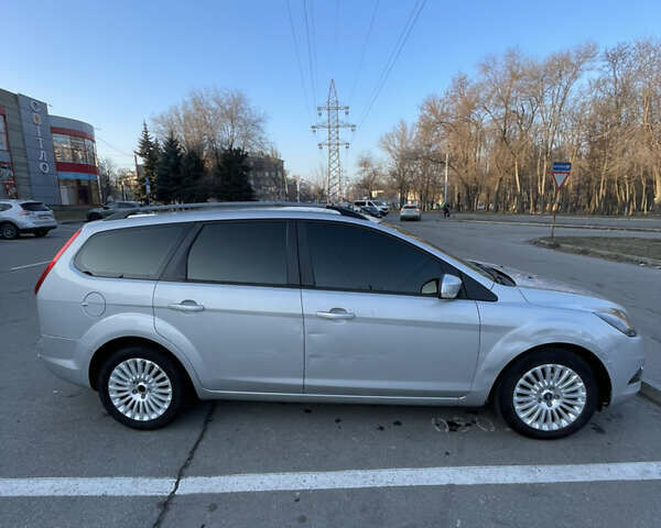 Сірий Форд Фокус, об'ємом двигуна 1.6 л та пробігом 278 тис. км за 8200 $, фото 3 на Automoto.ua