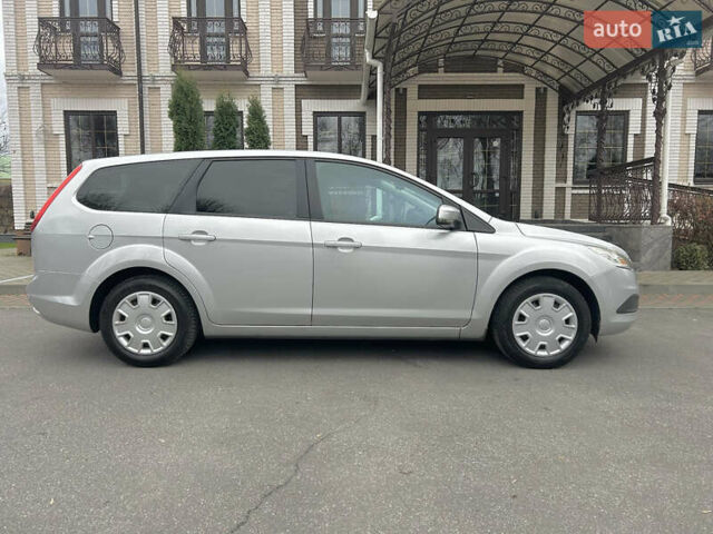 Сірий Форд Фокус, об'ємом двигуна 1.6 л та пробігом 165 тис. км за 6499 $, фото 30 на Automoto.ua
