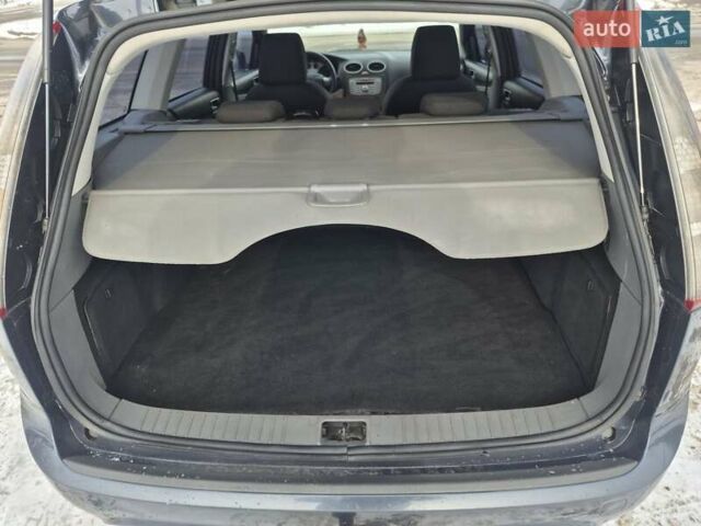 Серый Форд Фокус, объемом двигателя 1.56 л и пробегом 250 тыс. км за 4700 $, фото 4 на Automoto.ua