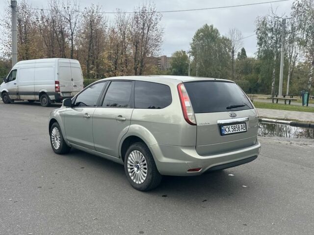 Сірий Форд Фокус, об'ємом двигуна 1.8 л та пробігом 270 тис. км за 4500 $, фото 3 на Automoto.ua