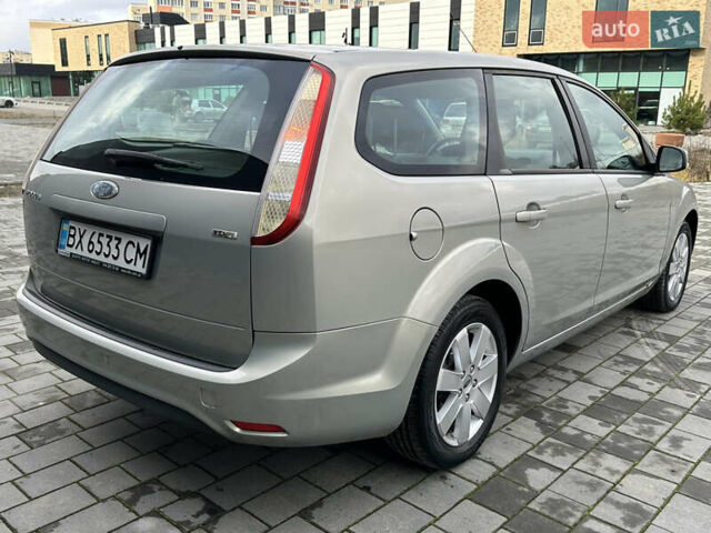 Сірий Форд Фокус, об'ємом двигуна 1.6 л та пробігом 258 тис. км за 5700 $, фото 7 на Automoto.ua
