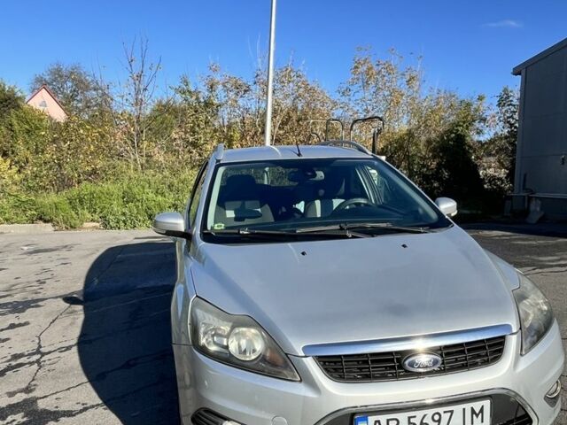 Серый Форд Фокус, объемом двигателя 1.8 л и пробегом 356 тыс. км за 4800 $, фото 1 на Automoto.ua