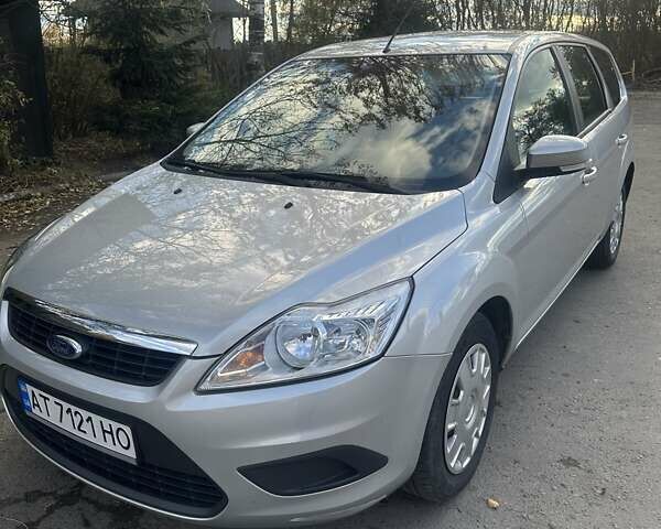 Форд Фокус 2009 в Калуше на Automoto.ua Серый Форд Фокус, объемом двигателя 1.6 л и пробегом 131 тыс. км за 6900 $, фото 37 на Automoto.ua