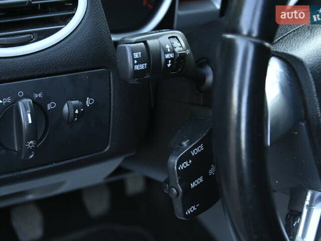 Серый Форд Фокус, объемом двигателя 1.6 л и пробегом 306 тыс. км за 4850 $, фото 14 на Automoto.ua