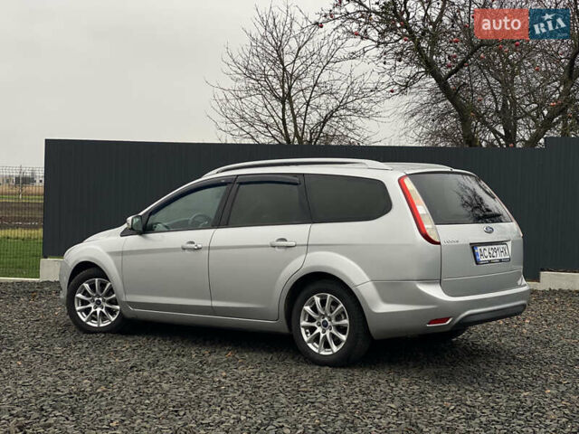 Серый Форд Фокус, объемом двигателя 1.6 л и пробегом 174 тыс. км за 4599 $, фото 19 на Automoto.ua