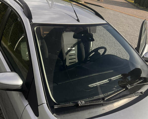 Форд Фокус 2009 в Львове на Automoto.ua Серый Форд Фокус, объемом двигателя 1.8 л и пробегом 231 тыс. км за 4700 $, фото 24 на Automoto.ua