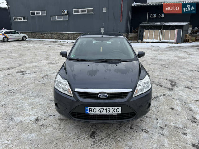 Сірий Форд Фокус, об'ємом двигуна 1.6 л та пробігом 175 тис. км за 4850 $, фото 1 на Automoto.ua
