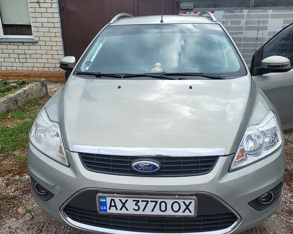 Серый Форд Фокус, объемом двигателя 1.6 л и пробегом 220 тыс. км за 6700 $, фото 3 на Automoto.ua