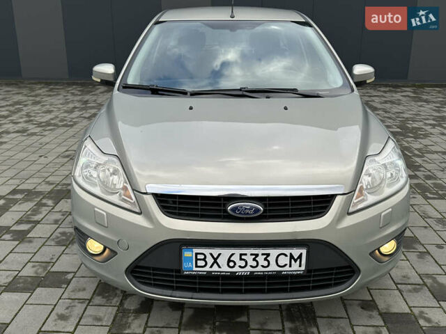 Сірий Форд Фокус, об'ємом двигуна 1.6 л та пробігом 258 тис. км за 5700 $, фото 14 на Automoto.ua